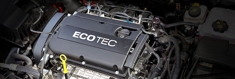 1.8-литровый бензиновый силовой агрегат Chevrolet F18D4 под капотом Шевроле Круз.
