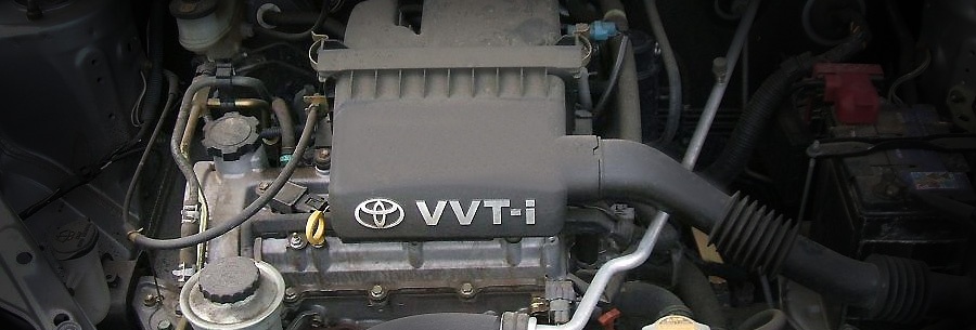 1.0-литровый бензиновый силовой агрегат Toyota 1SZ-FE под капотом Тойота Ярис.