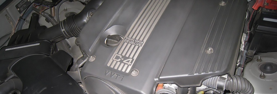 3.0-литровый бензиновый силовой агрегат Toyota 2JZ-FSE под капотом Тайота Progres.