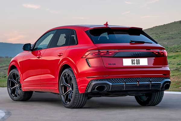 Кроссовер Audi RS Q8 1 (4M) рестайлинговая версия вид сзади