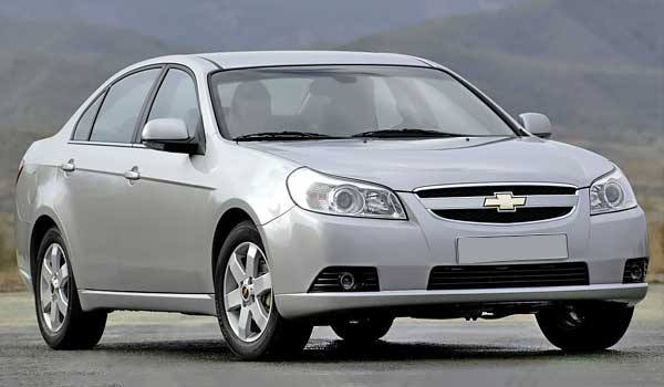 Chevrolet Epica вид спереди