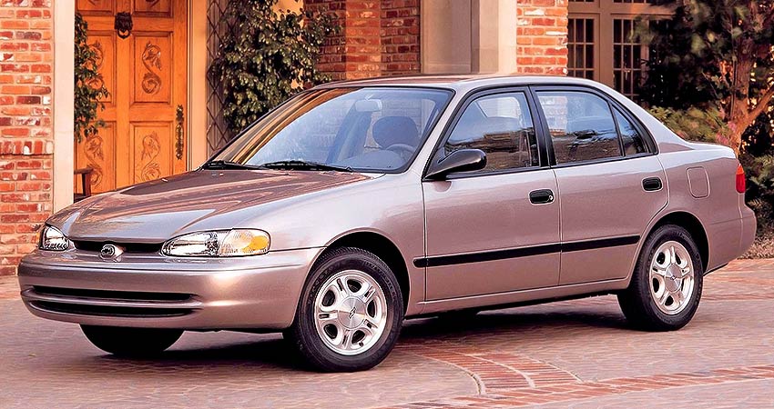 Chevrolet Prizm 2000 года