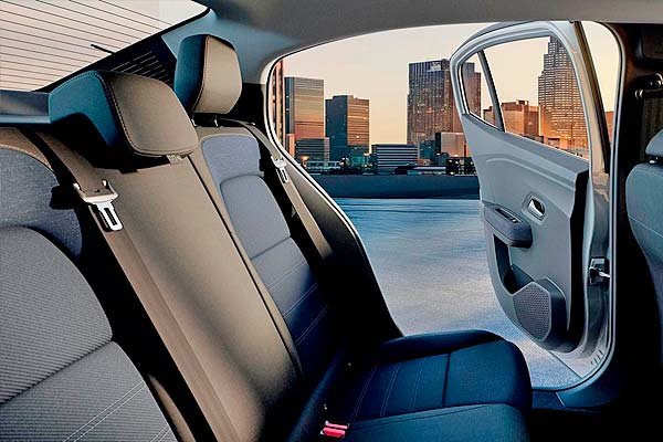 Седан Дачия Логан 3 (LJI) вторая рестайлинговая модификация салон