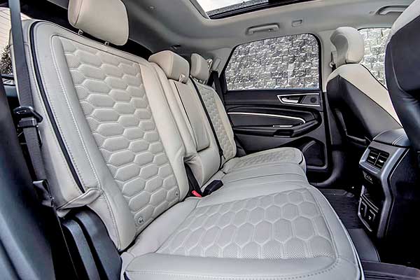 Кроссовер Форд Эдж 2 (CD539) рестайлинговая модификация салон