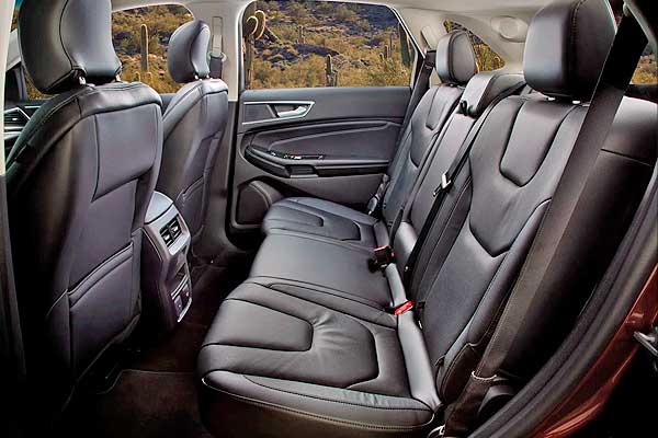 Кроссовер Ford Edge II (CD539) дорестайлинговая модификация салон