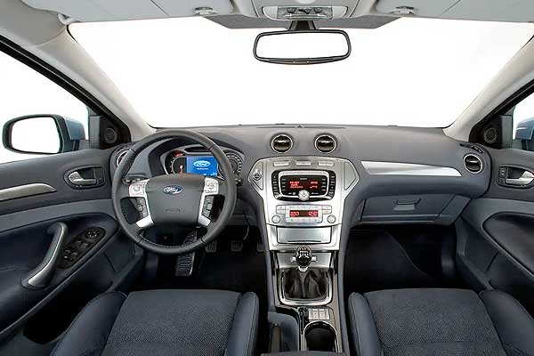 Ford Mondeo IV (CD345) до обновления интерьер