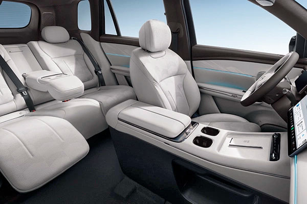 Кроссовер GAC S7 I (T68) салон