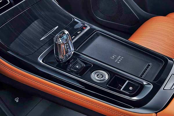 Кроссовер Geely Atlas 2 (FX11) рычаг переключения передач вторая рестайлинговая модификация