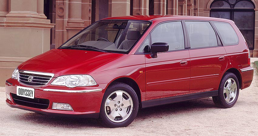 Honda Odyssey 2000 года с автоматической коробкой MGPA