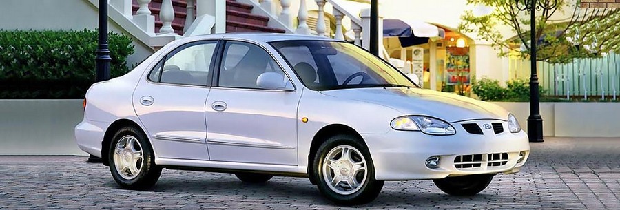 Hyundai Lantra 2 седан 1998 года