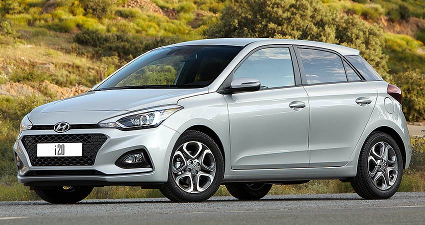 Hyundai i20 2018 года с бензиновым двигателем 1.0 литра