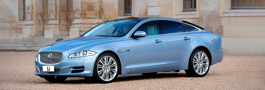 Седан Jaguar XJ 8 (X351)