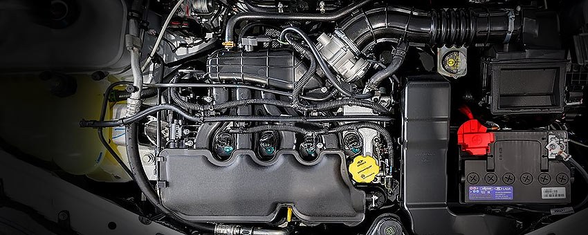 Мотор ВАЗ 21129 1.6 литра 16 клапанов под капотом Лада Ларгус.