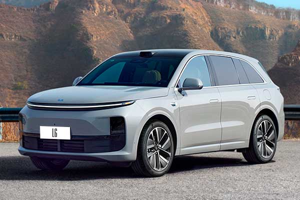 Кроссовер Лисян Л6 1 (Х04) вид спереди