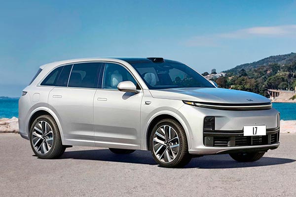 Кроссовер Лисян Л7 1 (Х03) вид спереди рестайлинг