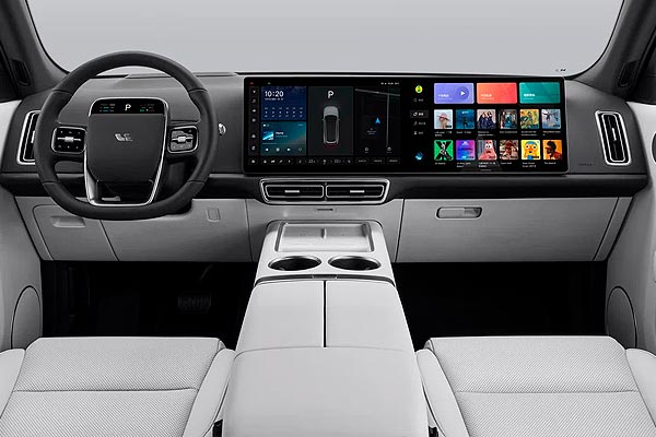 Кроссовер Лисян Л7 1 (Х03) интерьер торпедо после обновления