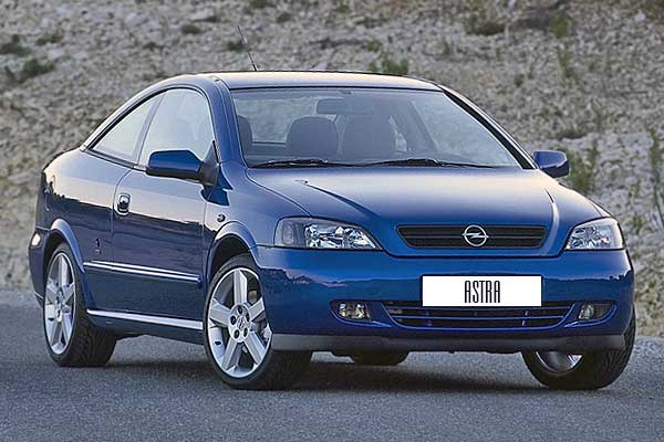 Купе Opel Astra G (T98) после рестайлинга
