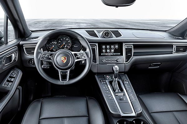 Кроссовер Порше Макан 1 (95B) до обновления интерьер
