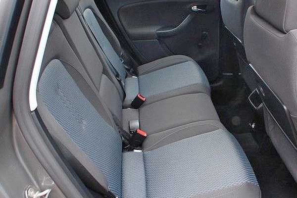 Hatchback Seat Toledo III (5P) рестайлинговая модификация салон
