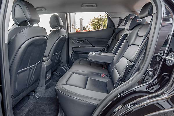 Кроссовер SsangYong Korando IV (C300) салон