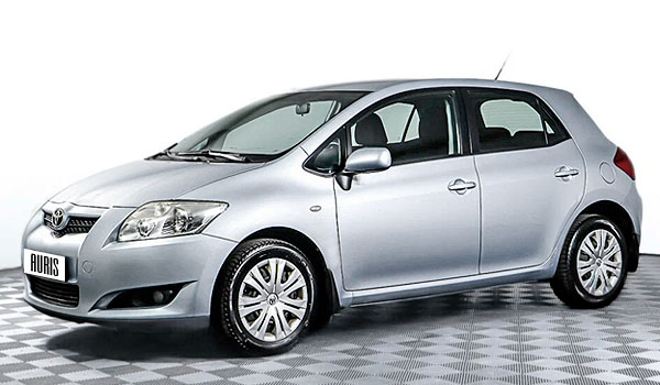 Подержанный Toyota Auris 1 (E150) с пробегом