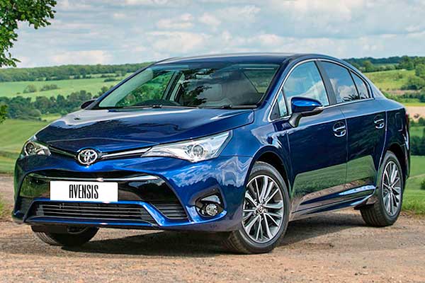 Седан Тойота Авенсис 3 (T270) второй рестайлинг вид спереди