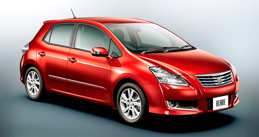 Toyota Blade 2010 года