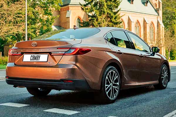 Sedan Toyota Camry 9 (XV80) вид сзади