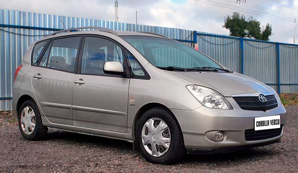Подержанный Toyota Corolla Verso 1 (E120) с пробегом