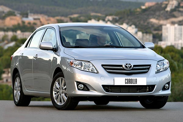 Седан Тойота Королла 10 (Е150) вид спереди до рестайлинга