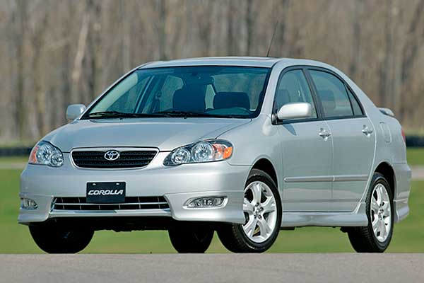 Sedan Toyota Corolla xrs USA IX (Е130) рестайлинговая модификация