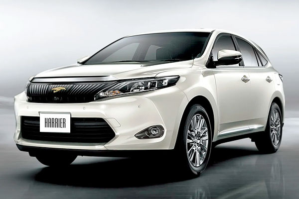 Кроссовер Тойота Харриер 3 (XU60) вид спереди до рестайлинга