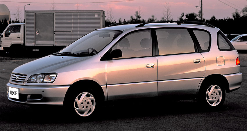 Toyota Ipsum 1998 года