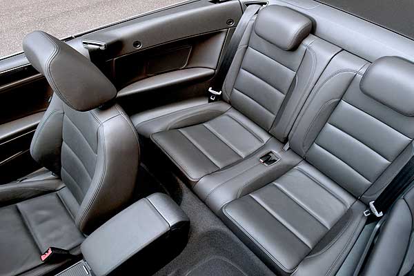 Кабриолет VW Golf VI (5K) салон