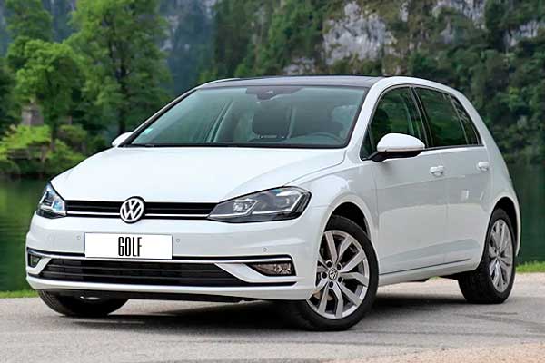 Пятидверный hatchback Volkswagen Golf 7 (5G) рестайлинг вид спереди