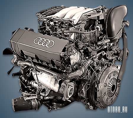 Мотор Audi ABC вид сбоку.