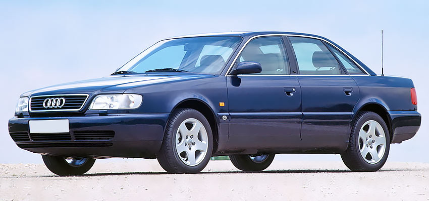 Audi A6 с бензиновым двигателем 2.0 литра 1995 года