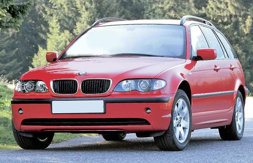 BMW 325i с бензиновым двигателем 2.2 литра 2003 года