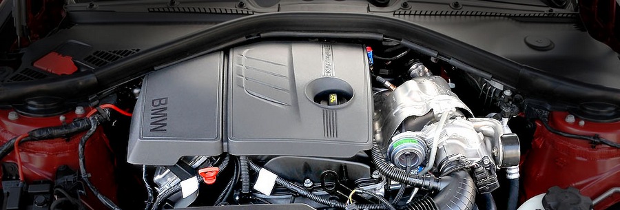 1.6-литровый бензиновый силовой агрегат BMW N13 под капотом БМВ 116i.