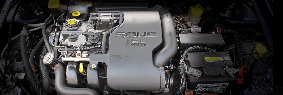 1.8-литровый бензиновый силовой агрегат Chrysler EBD под капотом Крайслер Неон.