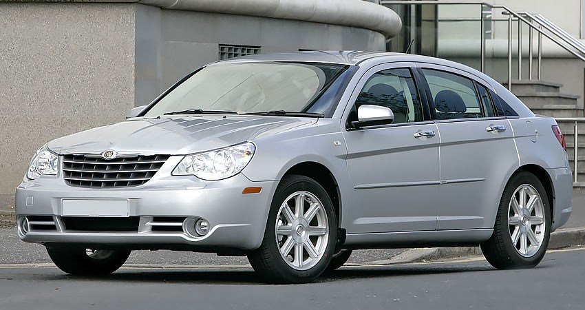 Chrysler Sebring с бензиновым двигателем 3.5 литра 2008 года