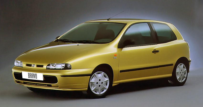 Fiat Bravo 1996 года с бензиновым двигателем 1.4 литра