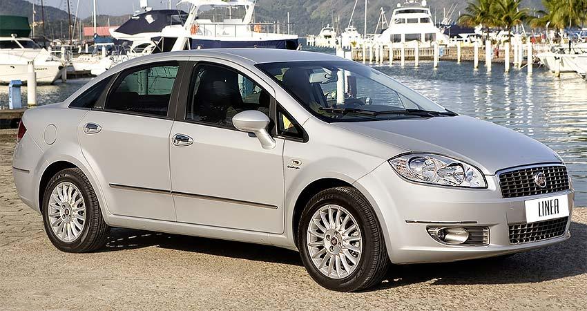 Fiat Linea с бензиновым двигателем 1.8 литра 2014 года