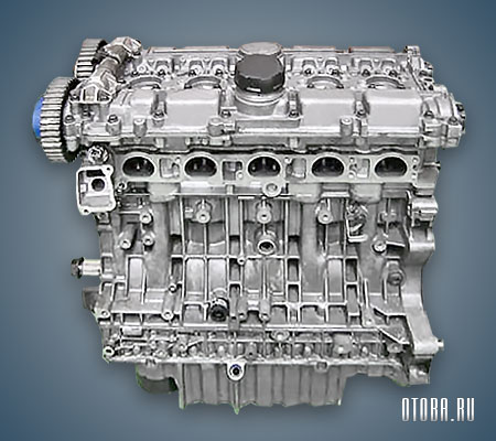 2.5-литровый бензиновый мотор Ford HYDB фото.
