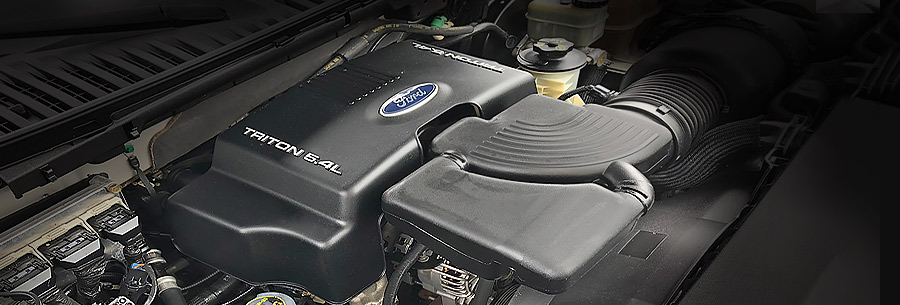 Бензиновый V8 силовой агрегат Ford Modular engine под капотом Форд.
