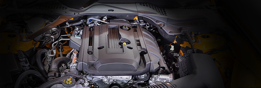 2.3-литровый бензиновый силовой агрегат Форд N38H под капотом Ford Mustang.