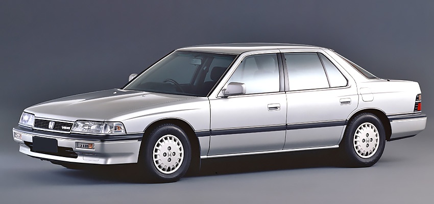 Honda Legend 1989 года с бензиновым двигателем 2.7 литра