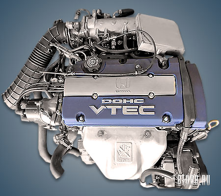 2.0-литровый бензиновый двигатель Honda F20B фото.