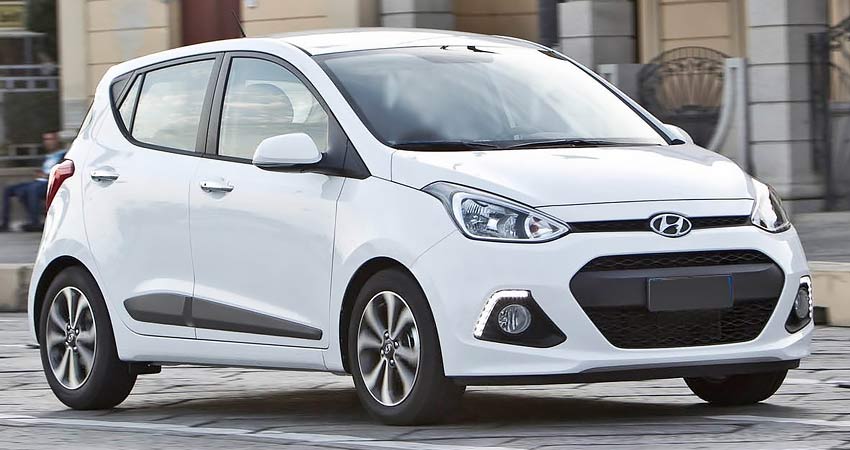 Hyundai i10 с бензиновым двигателем 1.0 литра 2015 года