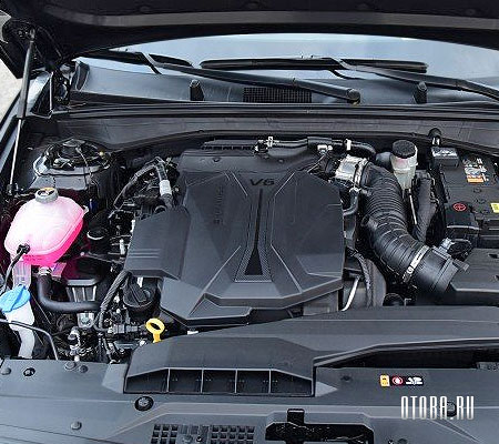 3.5-литровый бензиновый мотор Хендай G6DT фото.
